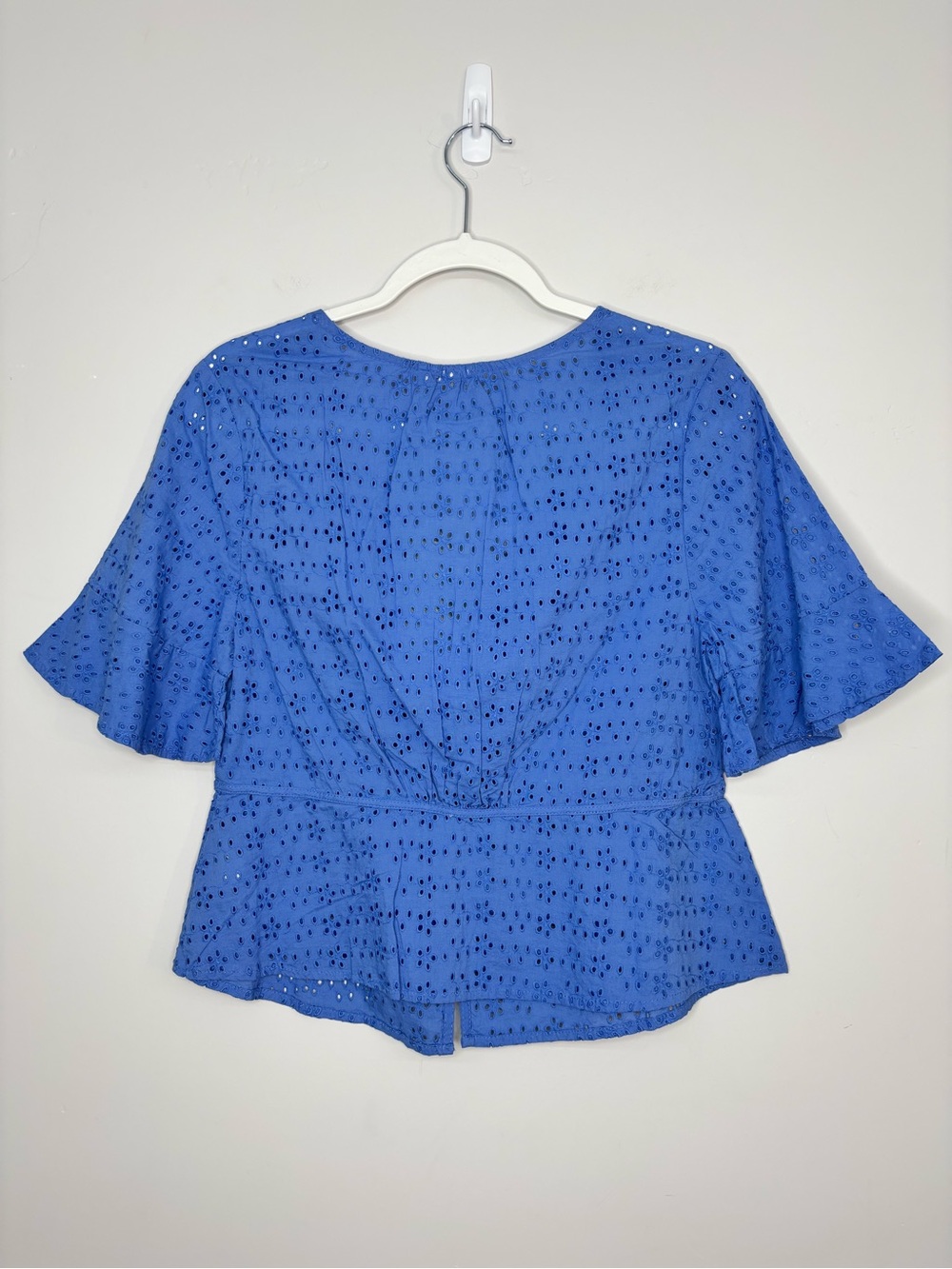 NWT Joie Blue Eyelet Cotton Peplum Tie Front Blouse Top Medium Periwinkle - Picture 6 of 8